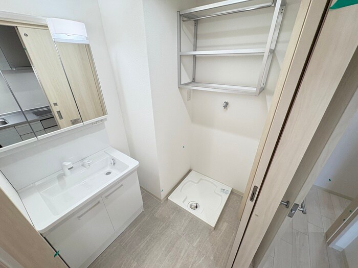 物件内観写真11　(洗濯機置場)