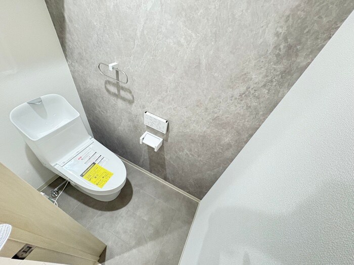 物件内観写真14　(トイレ)