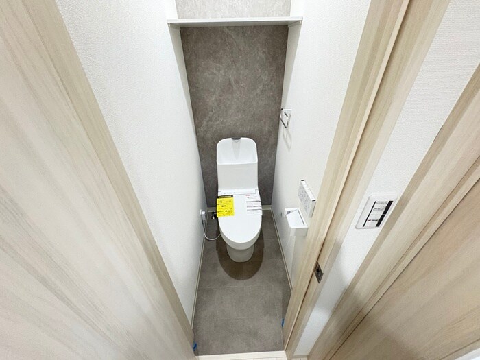 物件内観写真14　(トイレ)