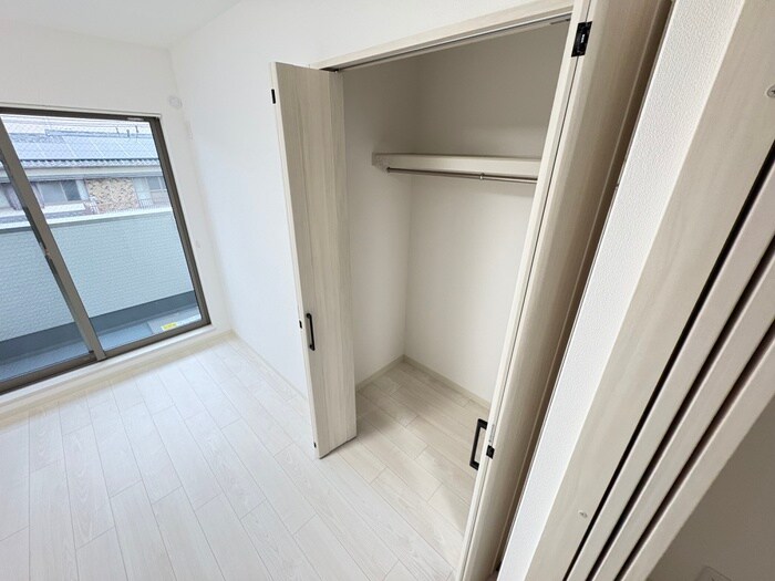 物件内観写真15　(収納)