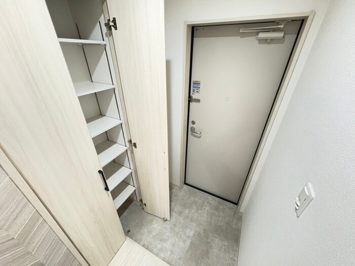 物件内観写真16　(靴箱)