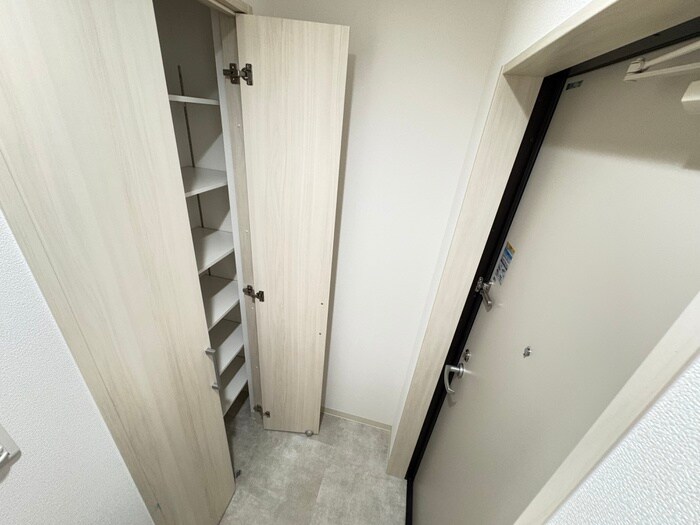 物件内観写真19　(靴箱)