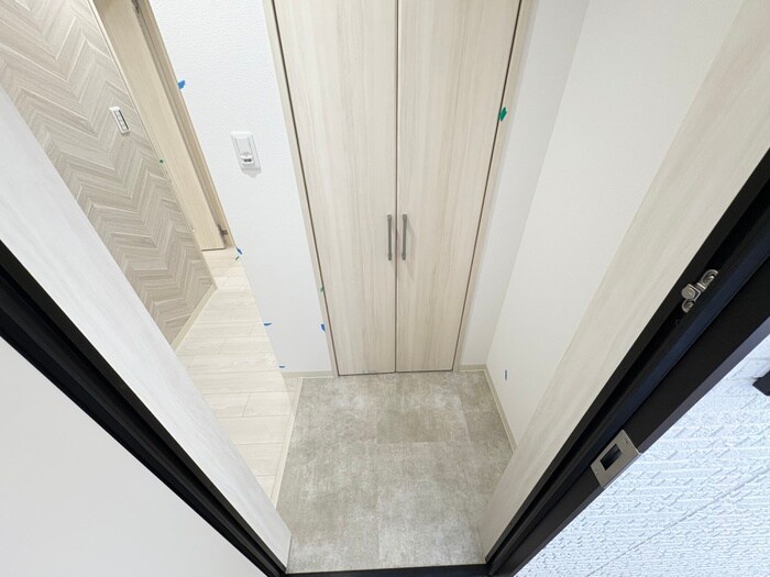 物件内観写真20　(玄関)