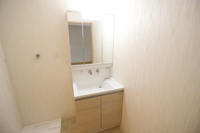 物件内観写真12　(洗面)