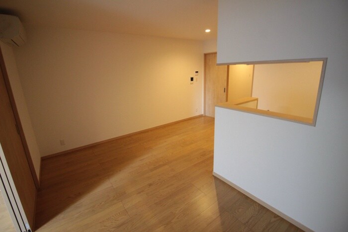 物件内観写真13　(居室)
