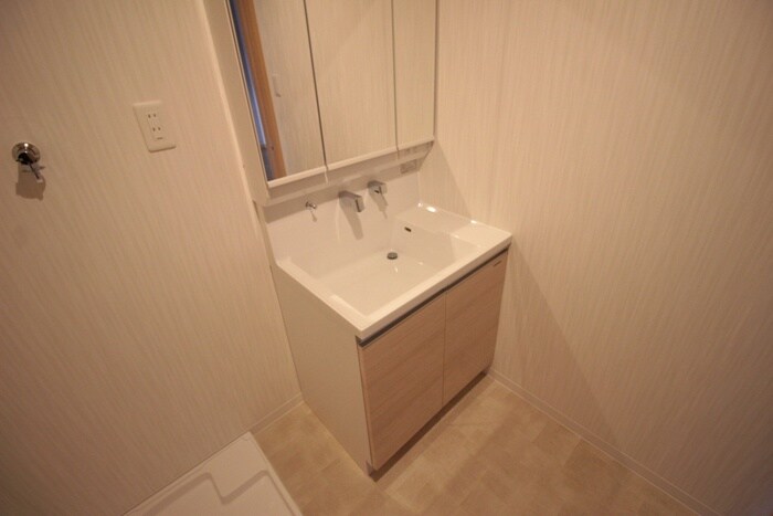物件内観写真18　(洗面)