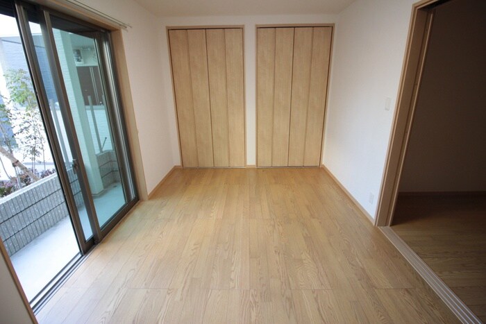 物件内観写真22　(居室)
