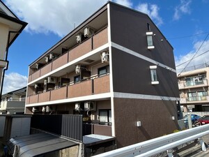 クリヨン宝塚外観写真