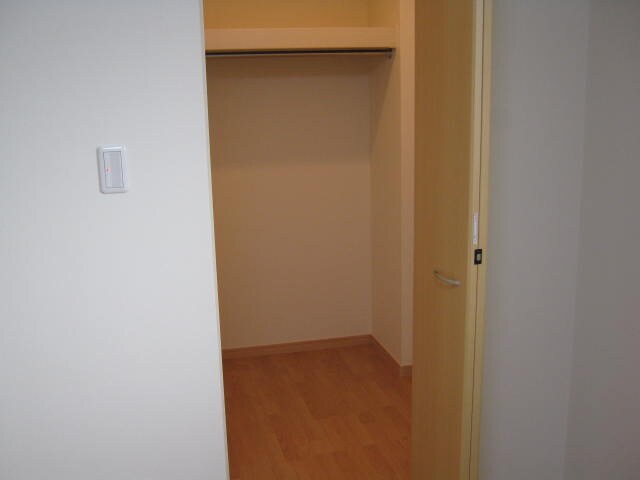 物件内観写真9　(内観写真)