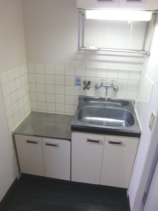 物件内観写真4　(キッチン)