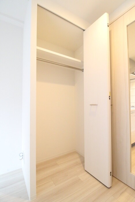 物件内観写真13　(収納)