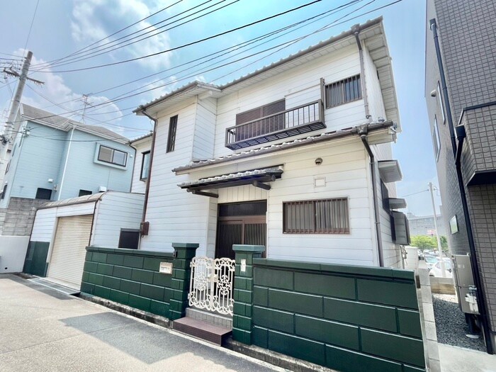 物件外観写真1　(外観写真)