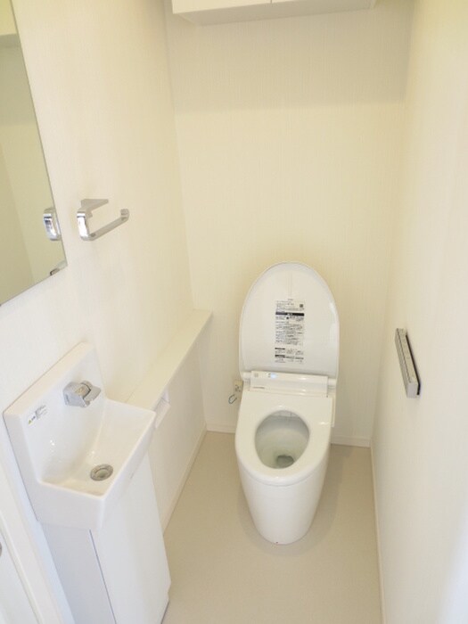 物件内観写真10　(トイレ)