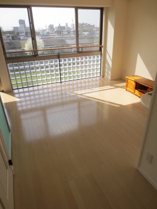 物件内観写真12　(居室)