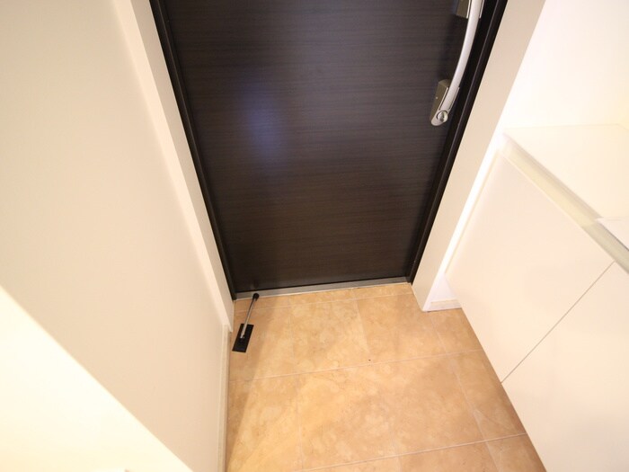 物件内観写真22　(玄関)