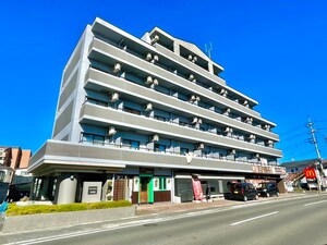 カ－サ・ソラッツォⅡ番館外観写真