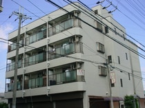 ブリッジハウスの外観写真