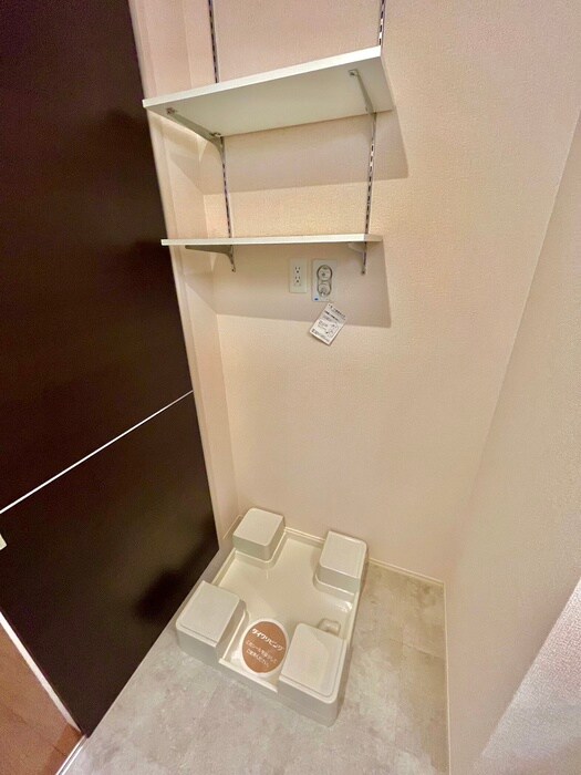 物件内観写真20　(洗濯機置場)