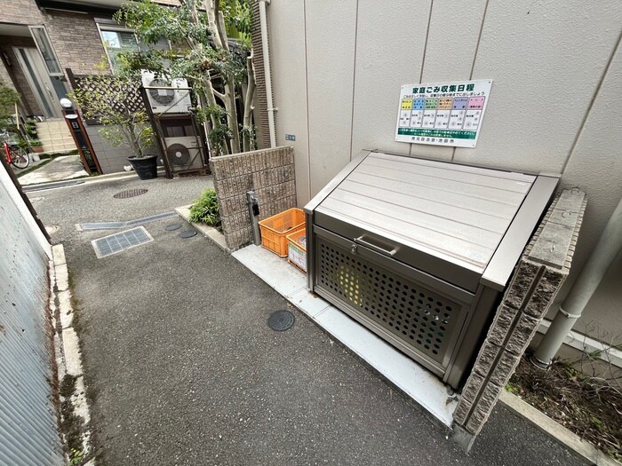 物件外観写真6　(建物設備)