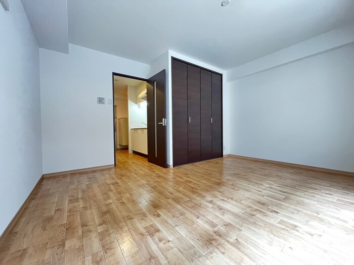 物件内観写真10　(居室)