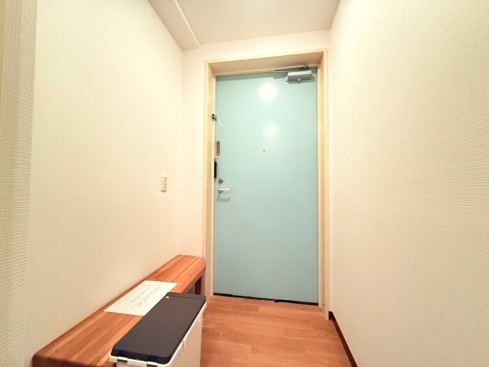 物件内観写真13　(廊下)