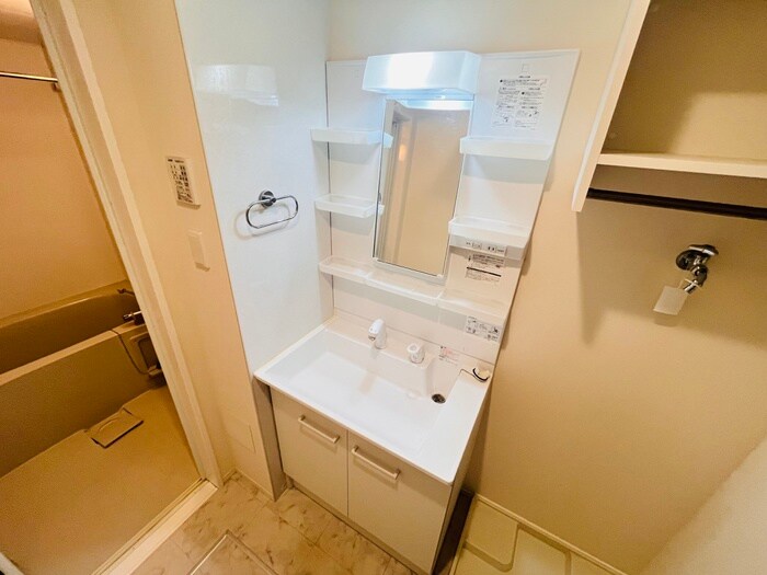 物件内観写真12　(洗面)