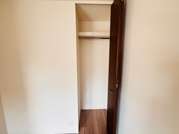 物件内観写真13　(収納)