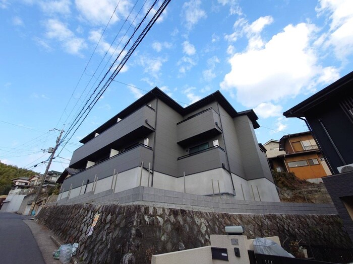 物件外観写真4　(建築中)