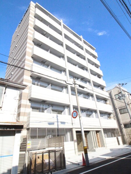 ﾌｧｰｽﾄﾌｨｵｰﾚ三宮EAST(301)外観写真