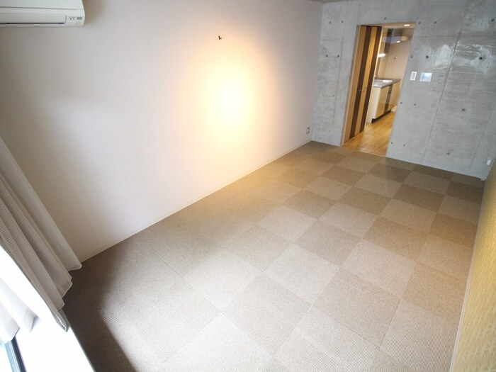 物件内観写真8　(内観写真)