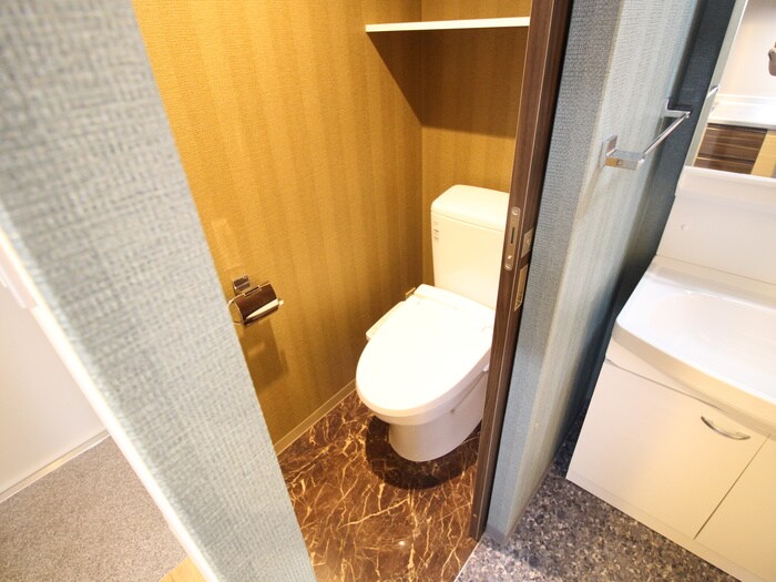 物件内観写真10　(トイレ)