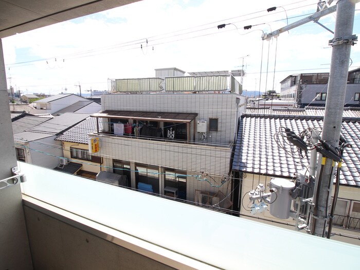 物件内観写真14　(室内からの展望)