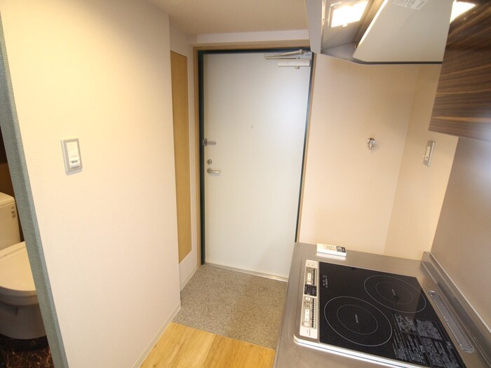 物件内観写真19　(玄関)