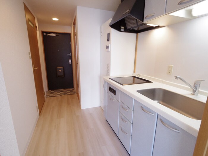 物件内観写真18　(廊下)