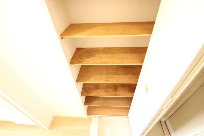 物件内観写真13　(靴箱)