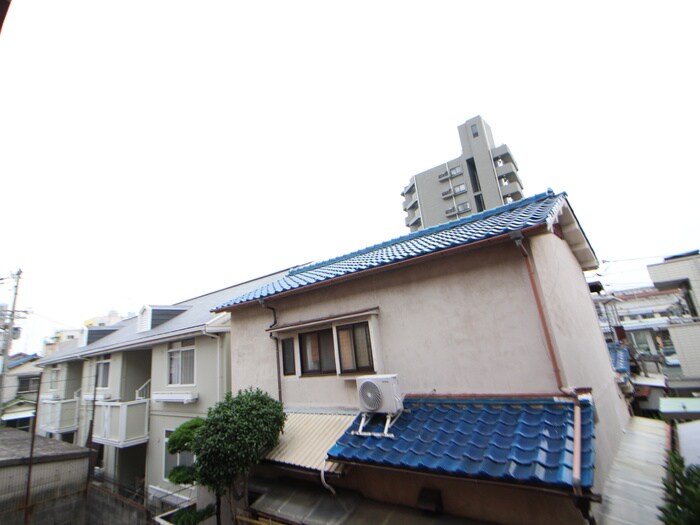 物件内観写真14　(室内からの展望)