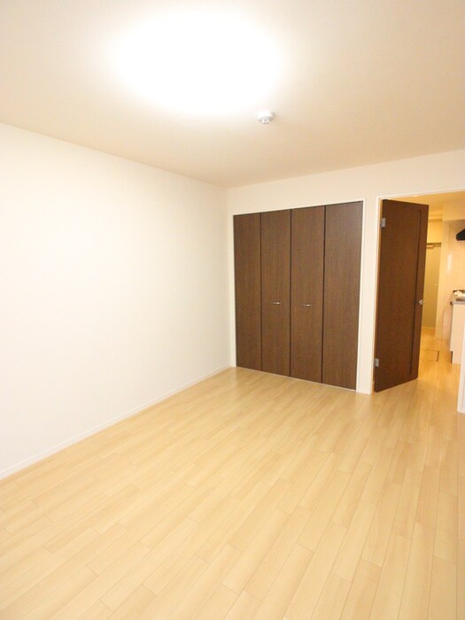 物件内観写真11　(居室)