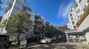 ﾌﾟﾚｽﾃ-ｼﾞ新千里西町2号棟（203）外観写真