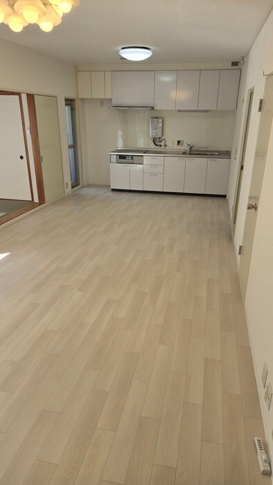 物件内観写真11　(居室)