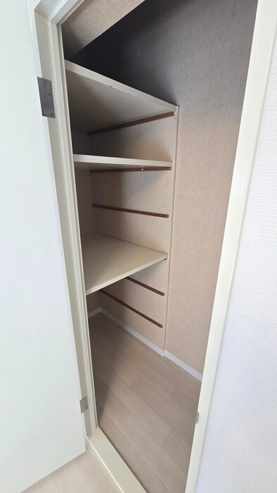 物件内観写真19　(収納)