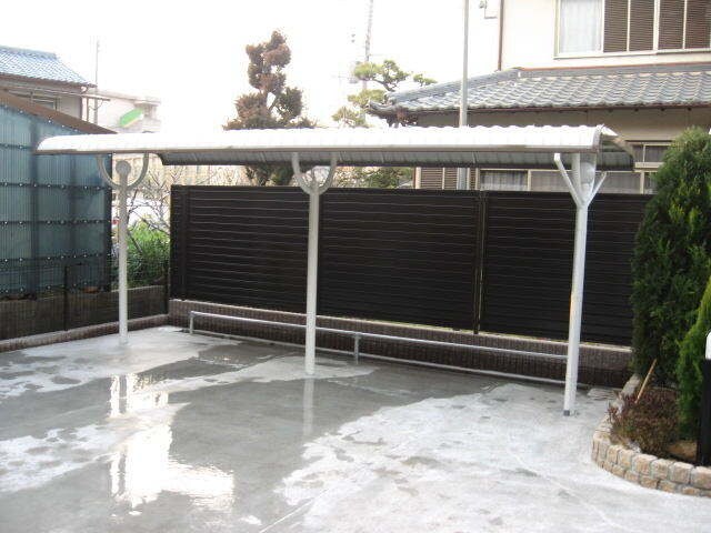 物件外観写真5　(駐輪場)