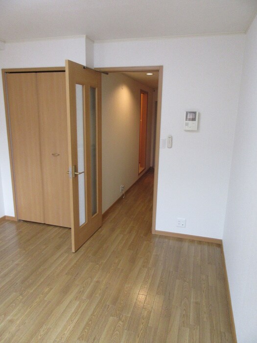 物件内観写真11　(居室)