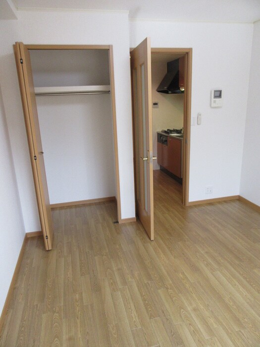 物件内観写真13　(収納)