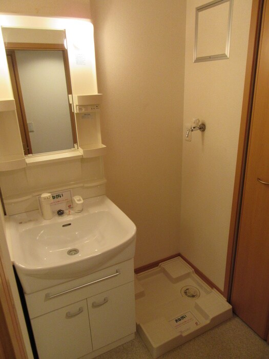 物件内観写真16　(洗面)