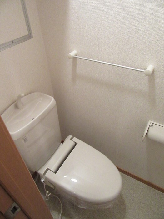 物件内観写真19　(トイレ)