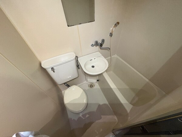 バス／シャワールーム等