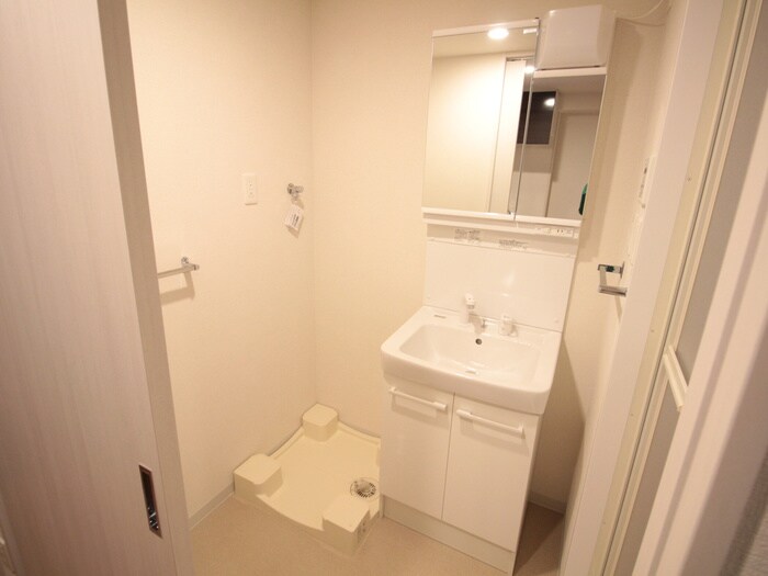 物件内観写真15　(洗面)