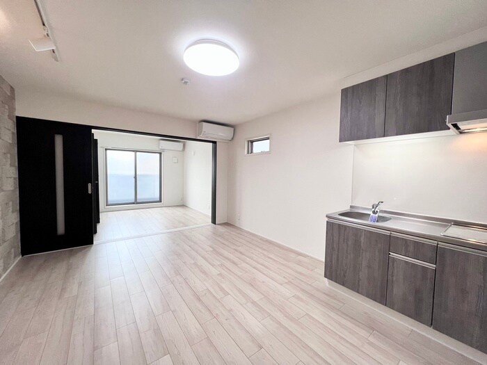 物件内観写真4　(居室)