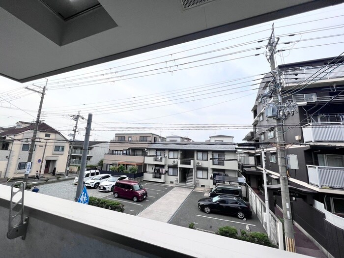 物件内観写真14　(室内からの展望)