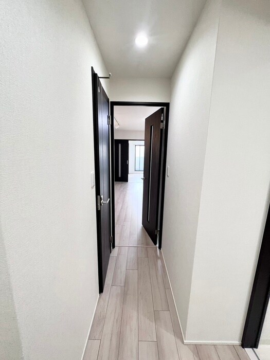 物件内観写真19　(廊下)